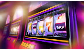 Layar free spins Caishen Wins dengan pengganda bonus dan sisa putaran gratis